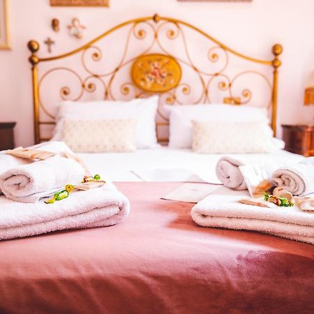 Casa Tonina Bed & Breakfast Carloforte  Eksteriør bilde