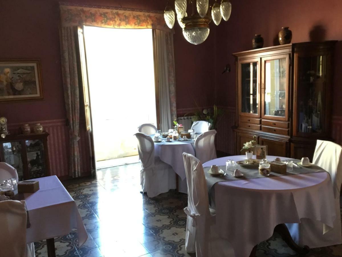 Casa Tonina Bed & Breakfast Carloforte  Eksteriør bilde